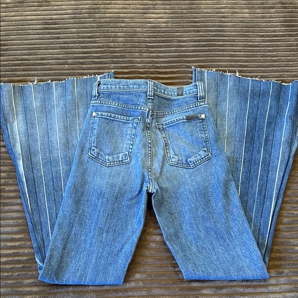 NWOT 7 For All Mankind Blue Flare Jeans - Picture 4 of 5